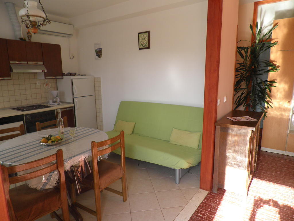 Apartments Holiday Lumbarda Room photo